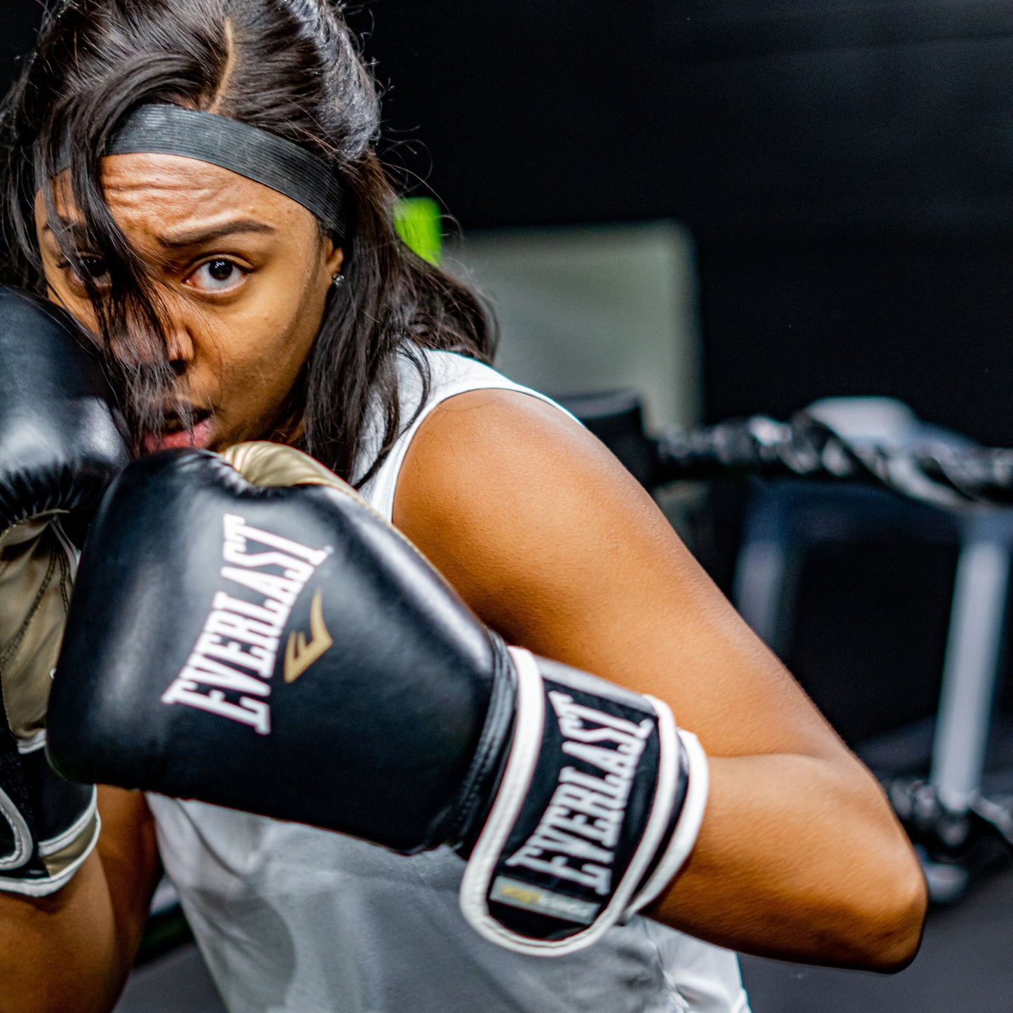 Women's Boxing Gloves, Pads & Intro Session